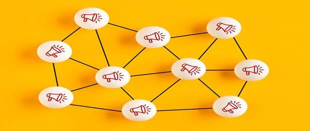 그물처럼 연결되 확성기